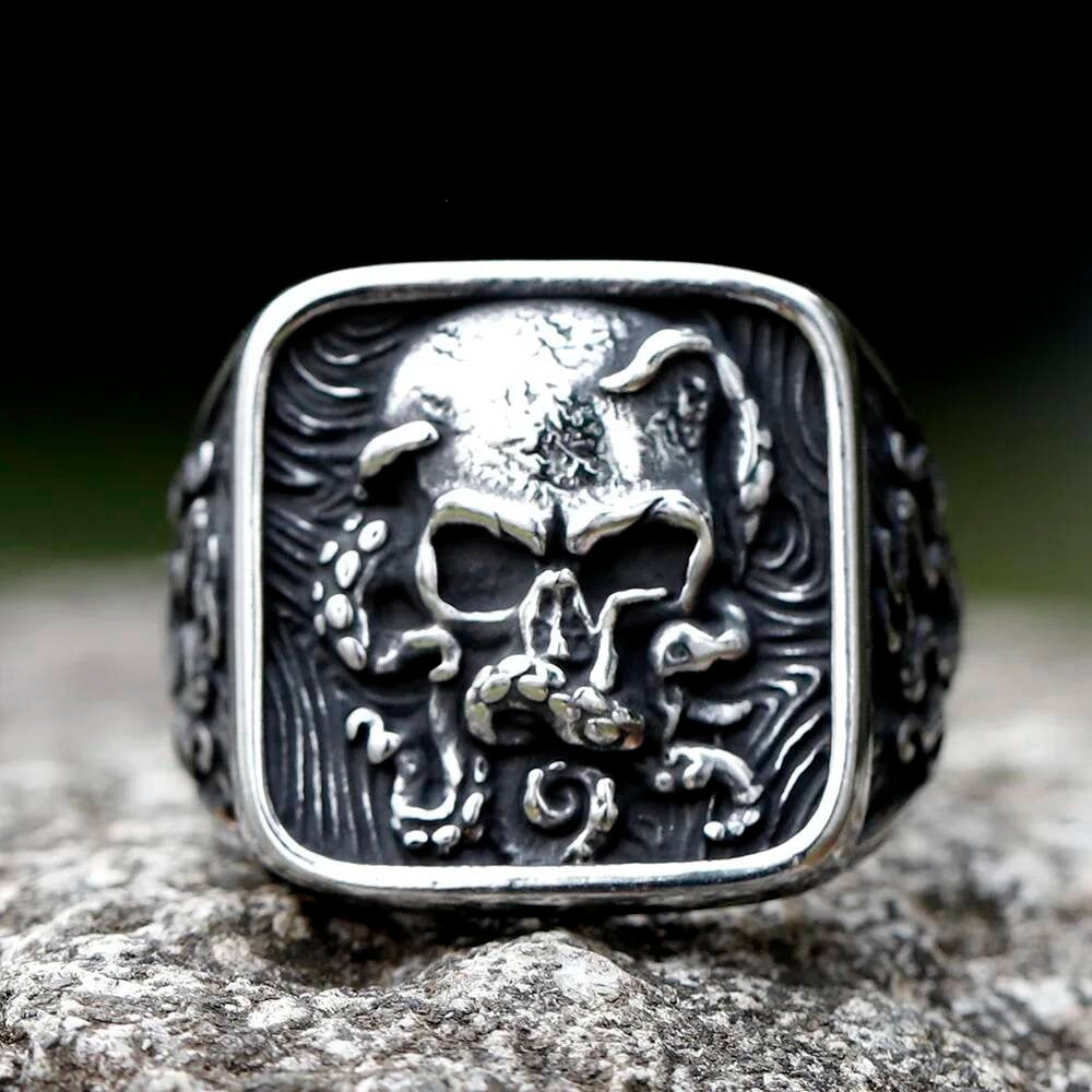 Vintage Biker Skull Ring – 316L Stainless Steel Gothic Statement Band