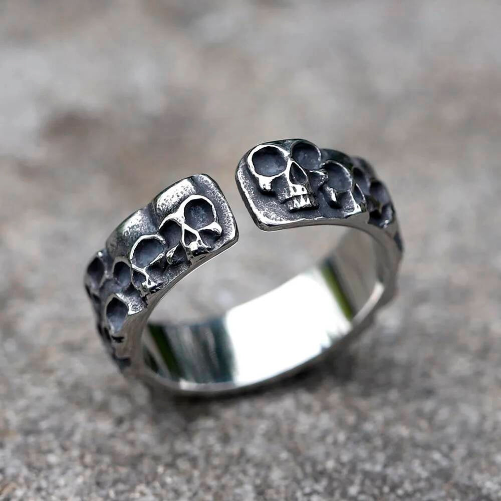 Minimalist Skull Biker Ring – 316L Stainless Steel for Edgy Teen Style