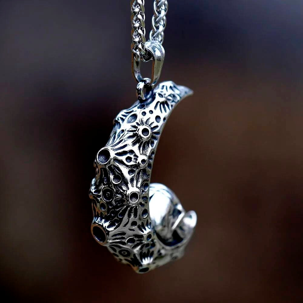 Skull Moon Pendant Necklace – Gothic Stainless Steel Crescent Moon with Skull