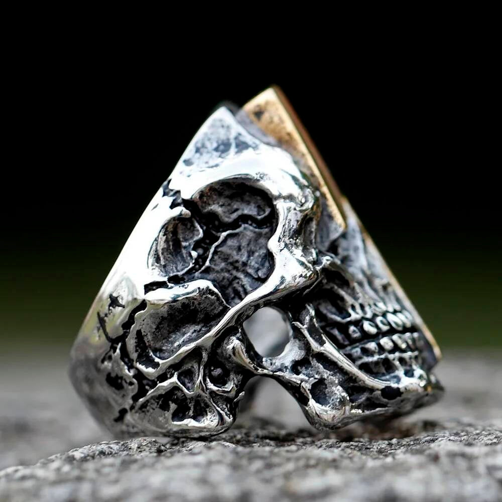 Lightning Skull Ring – 316L Stainless Steel Gothic Punk Statement Band