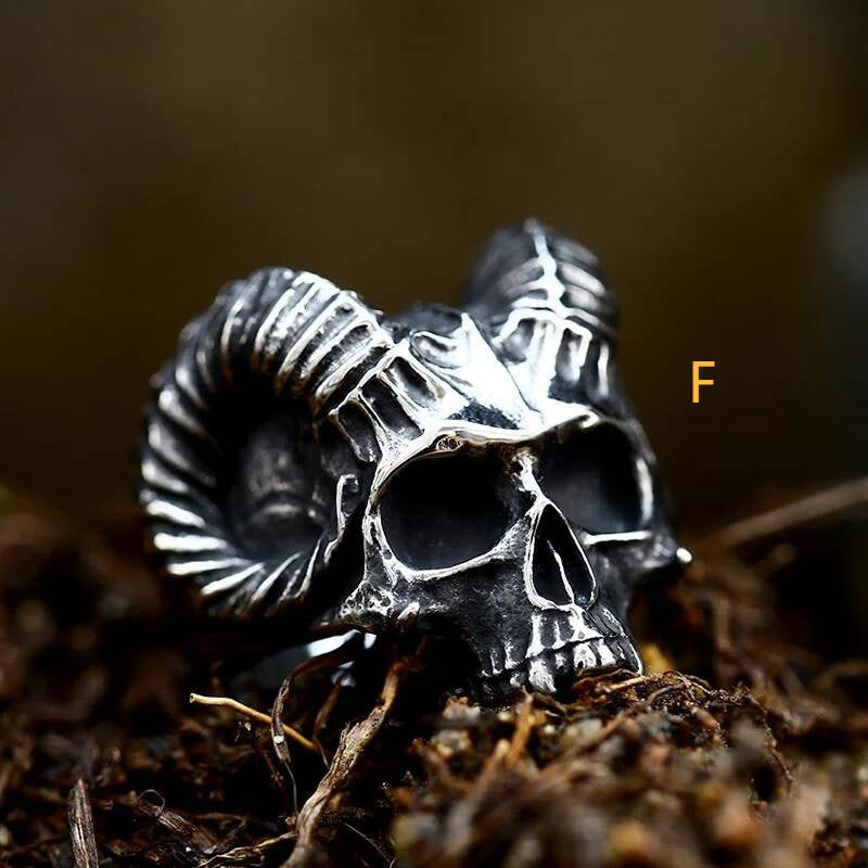 Domineering Goat Skull Ring – 316L Stainless Steel Gothic Statement Band