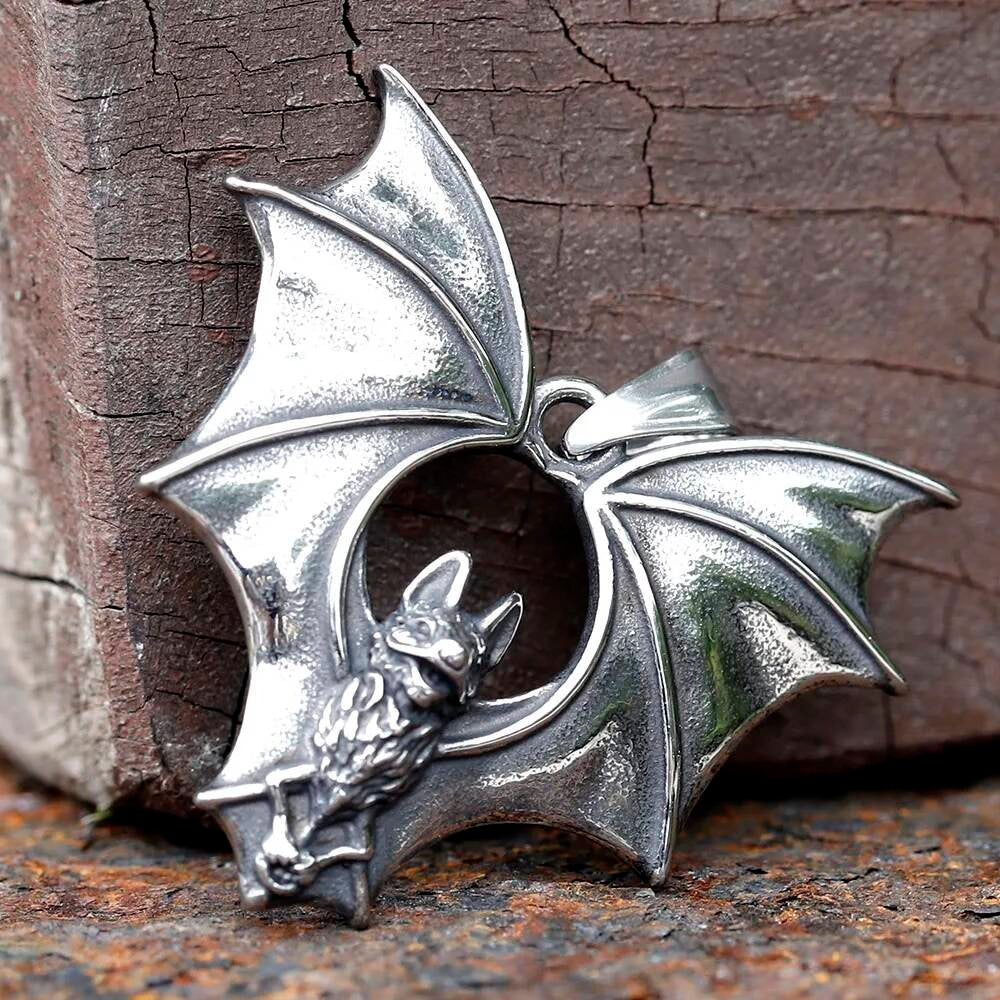 316L Stainless Steel Detailed Bat Pendant Necklace for Men Women Punk Gothic Biker Jewelry Gift