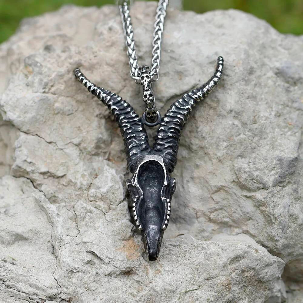 Goat Skull Horn Pendant Necklace – Gothic Baphomet Style Jewelry