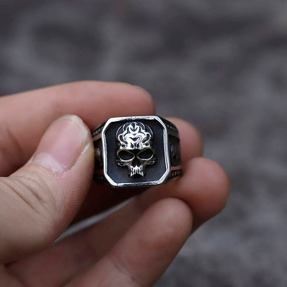 Retro Skull Ring - Stainless Steel Gothic Punk Jewelry for Teens
