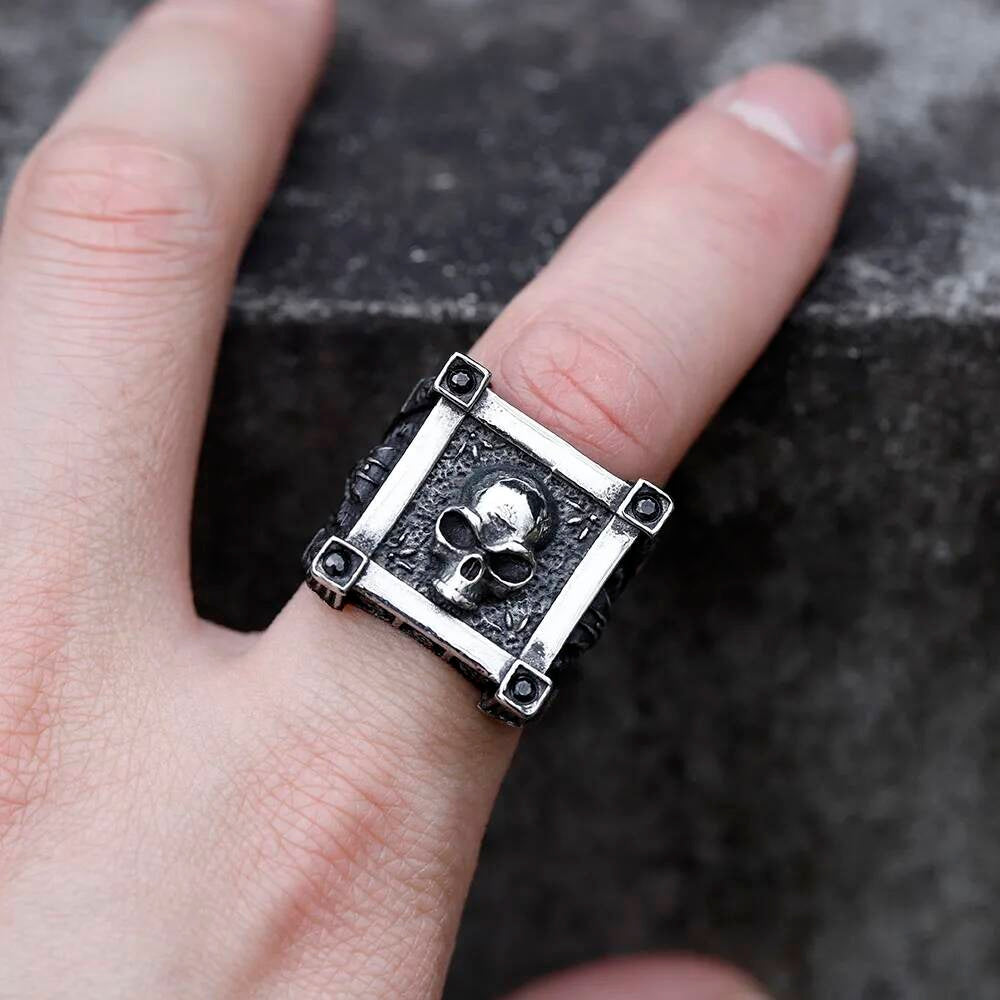 Biker Skull Zircon Ring - Stainless Steel Gothic Men's Statement Jewelry