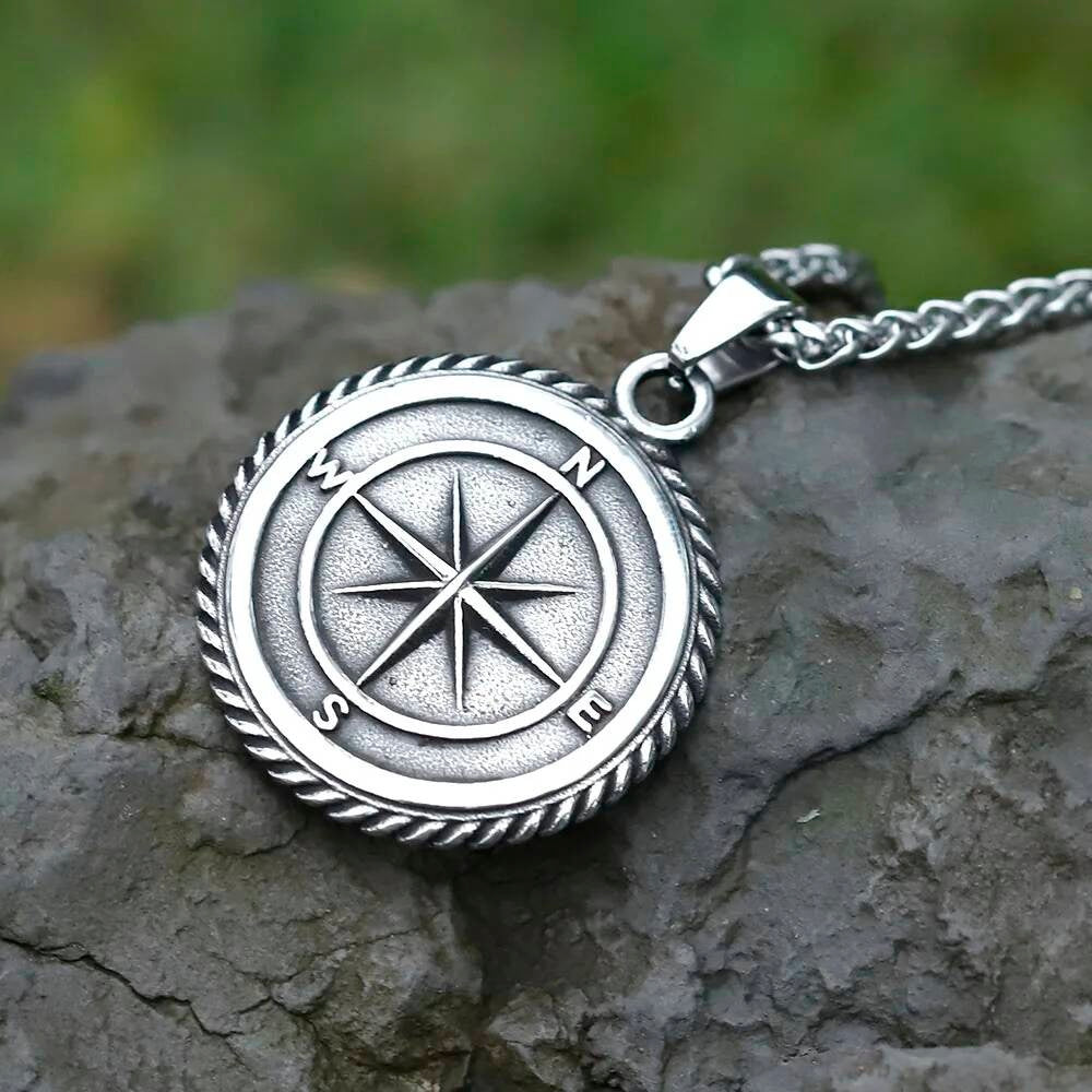 Men's 316L Stainless Steel Compass Wheel Necklace Vintage Nautical Gift