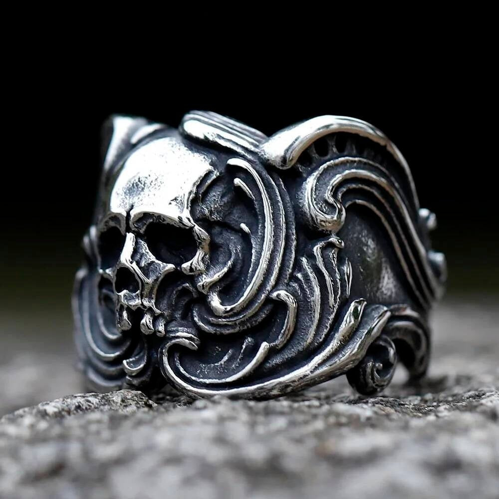 Chic Skull Punk Ring - Stainless Steel Men's Gothic Halloween Jewelry