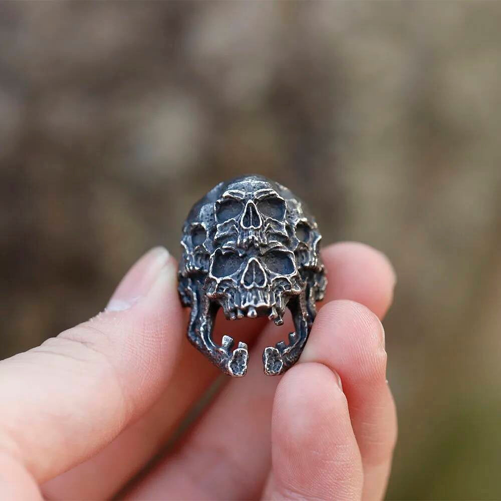 Double Skull Horn Ring - Heavy Stainless Steel Gothic Demon Jewelry