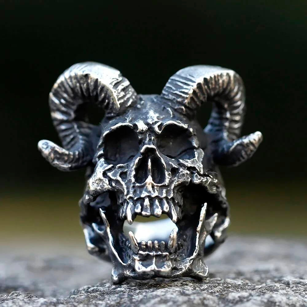 Satanic Devil Skull Ring - Vintage Steampunk Gothic Stainless Steel Jewelry