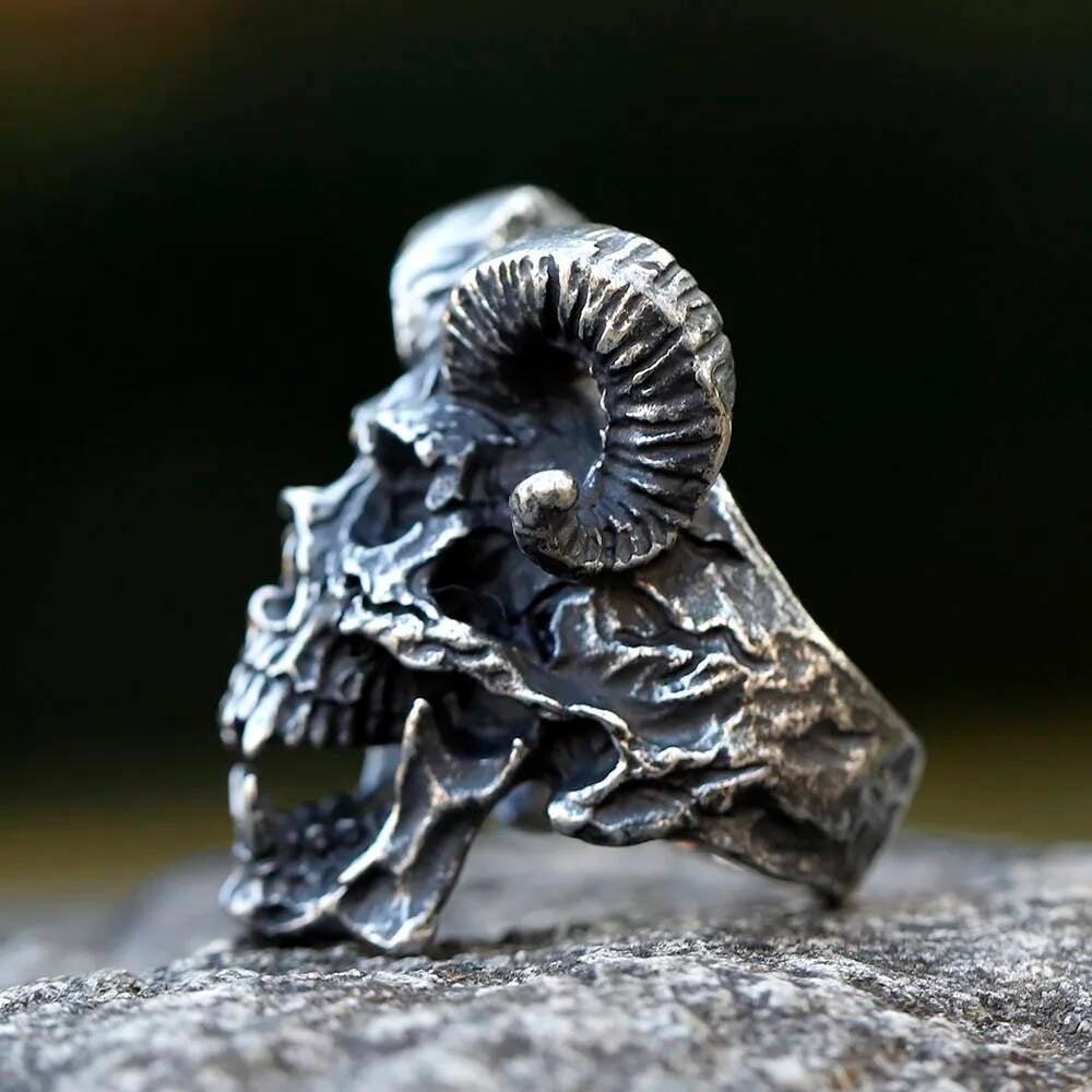 Satanic Devil Skull Ring - Vintage Steampunk Gothic Stainless Steel Jewelry