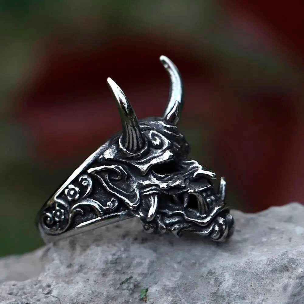 Retro Devil Skull Signet Ring – 316L Stainless Steel Gothic Punk Jewelry