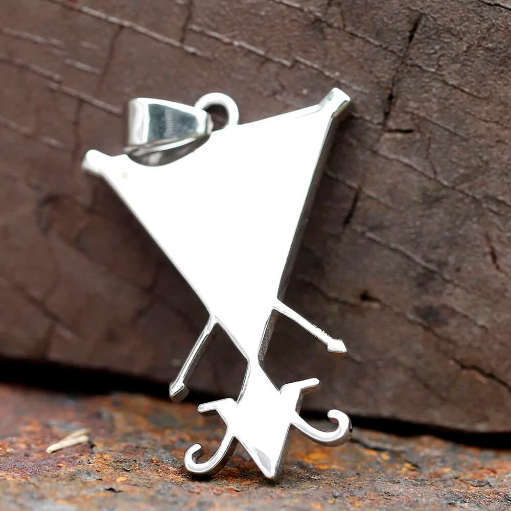 316L Stainless Steel Red Triangle Symbol Pendant Necklace for Men