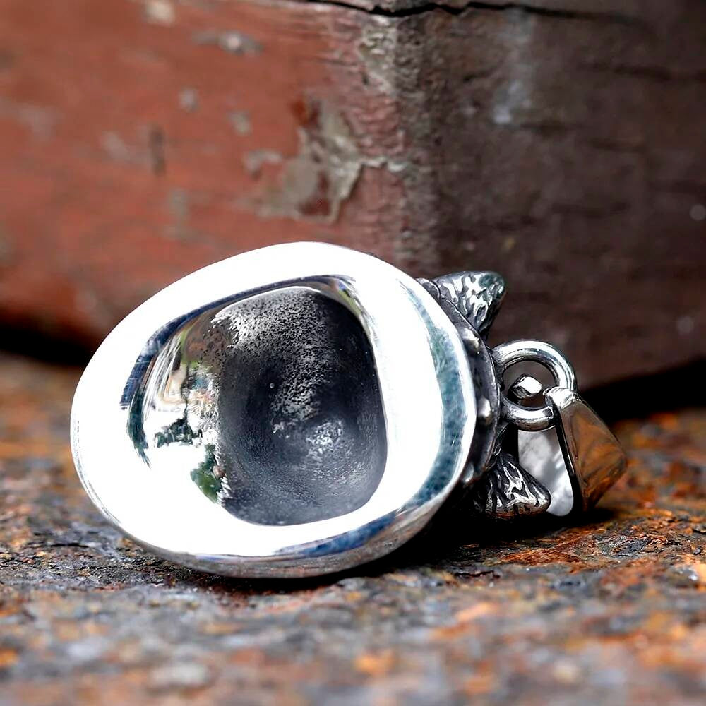 Wolf Head Pendant Necklace – Stainless Steel Symbol of Loyalty, Strength & Freedom