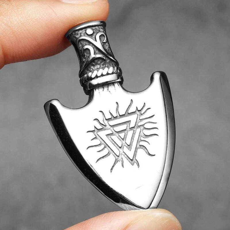 Viking Arrowhead Pendant Necklace – Double-Sided Rune Amulet in 316L Stainless Steel