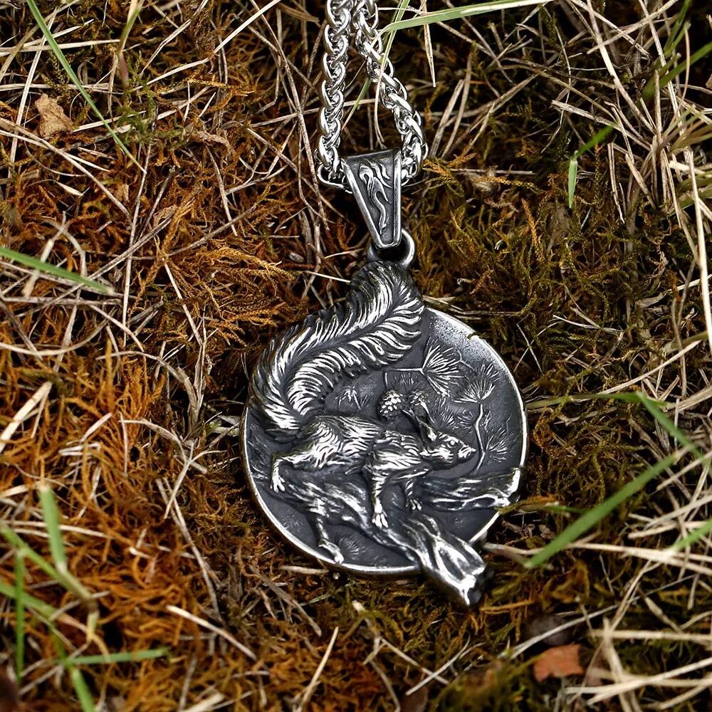 316L Stainless Steel Squirrel Tree Round Pendant Necklace Men Women
