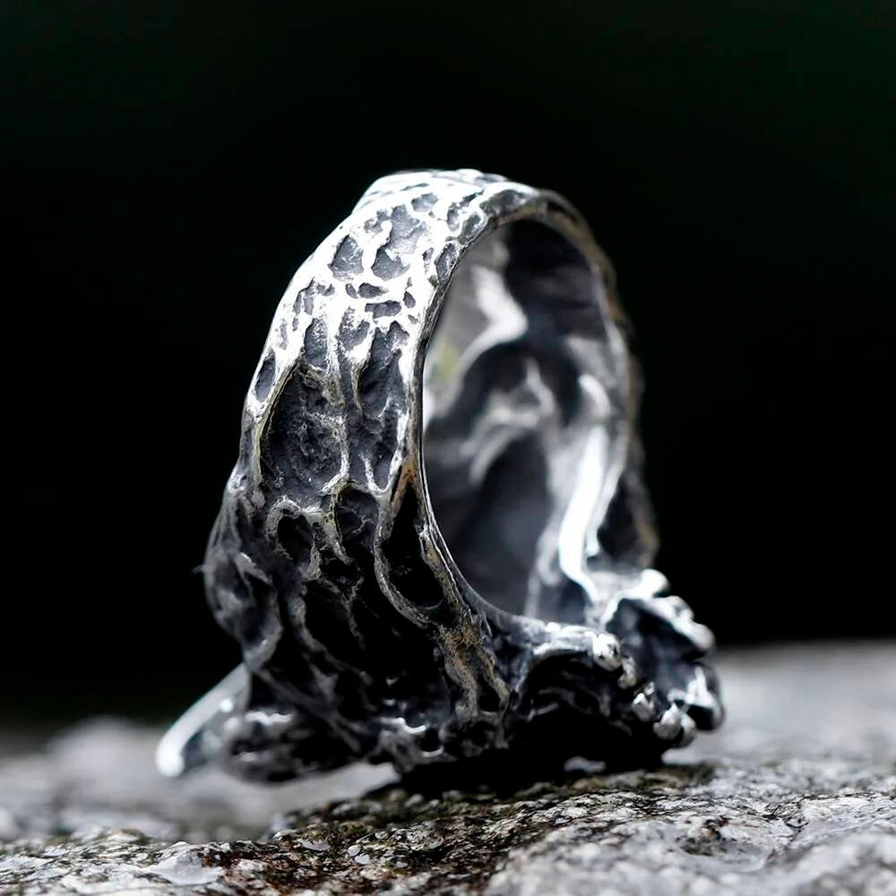 Demon Skull Ring – Gothic Stainless Steel Horned Skull Biker Jewelry