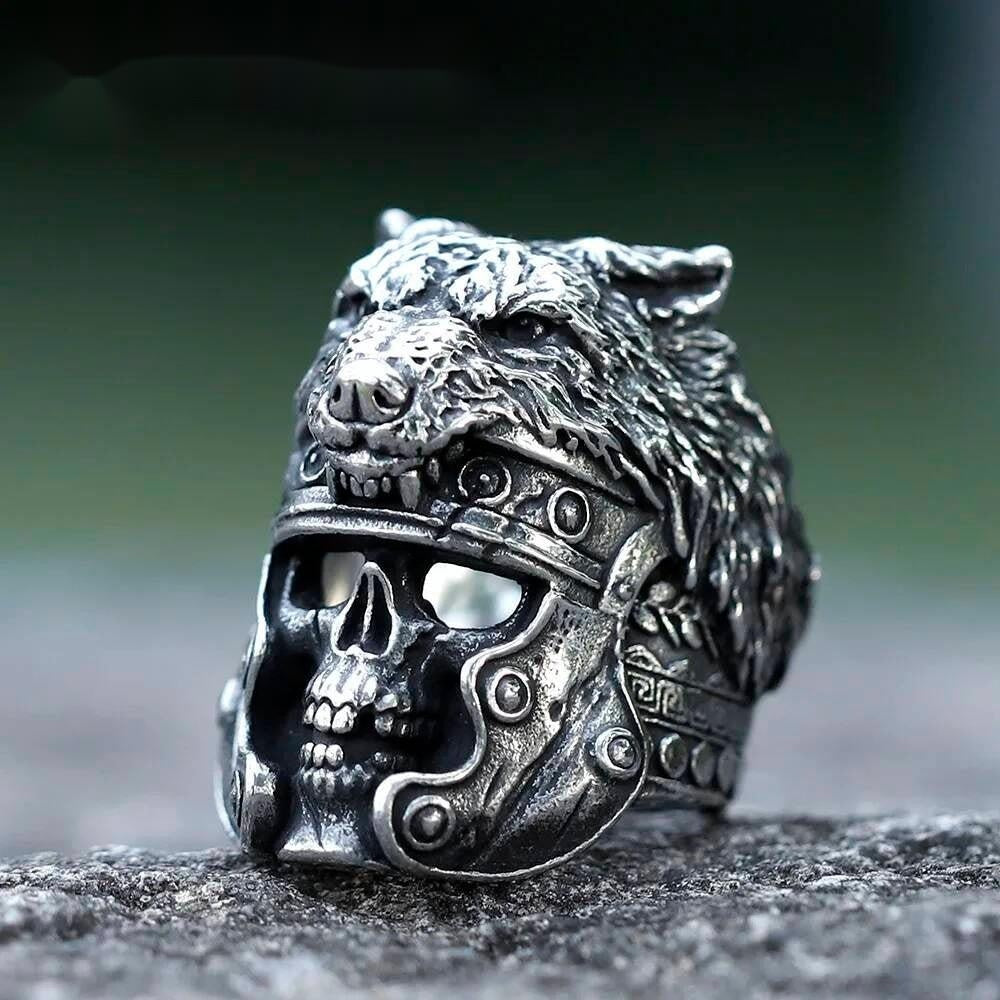 Vintage Wolf & Skull Viking Ring – 316L Stainless Steel Gothic Biker Jewelry