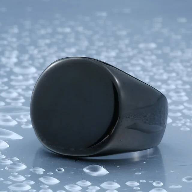 High-Polish Silver Band – 316L Stainless Steel Biker Statement Ring black