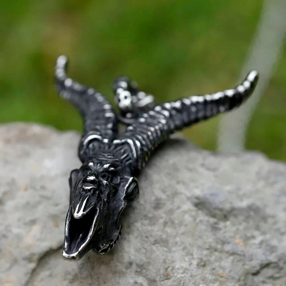 Goat Skull Horn Pendant Necklace – Gothic Baphomet Style Jewelry