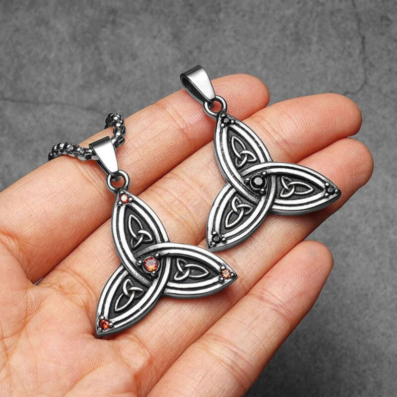 Celtic Trinity Knot Pendant Necklace – 316L Stainless Steel Triquetra Amulet
