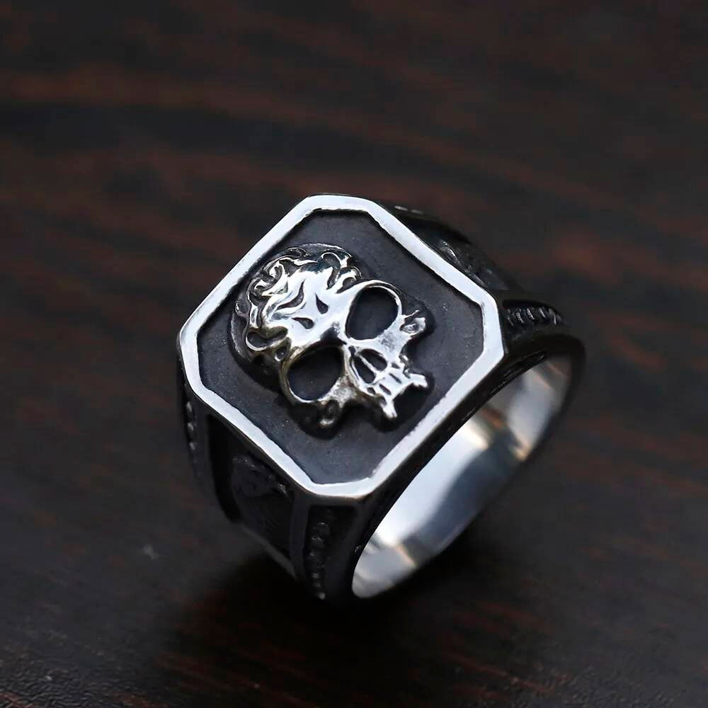 Retro Skull Ring - Stainless Steel Gothic Punk Jewelry for Teens