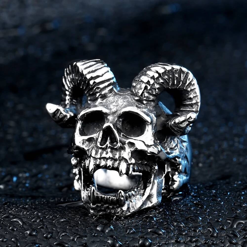 Domineering Goat Skull Ring – 316L Stainless Steel Gothic Statement Band