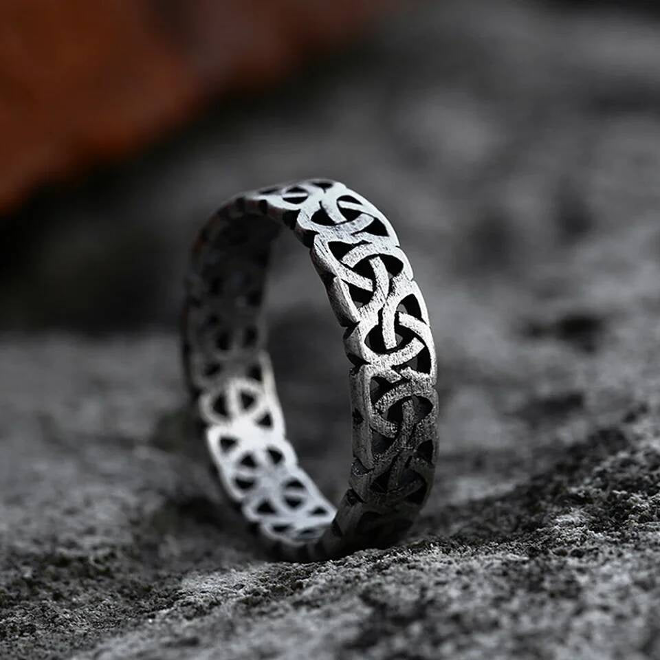Valknut Celtic Knot Ring – 316L Stainless Steel Norse Unity Band