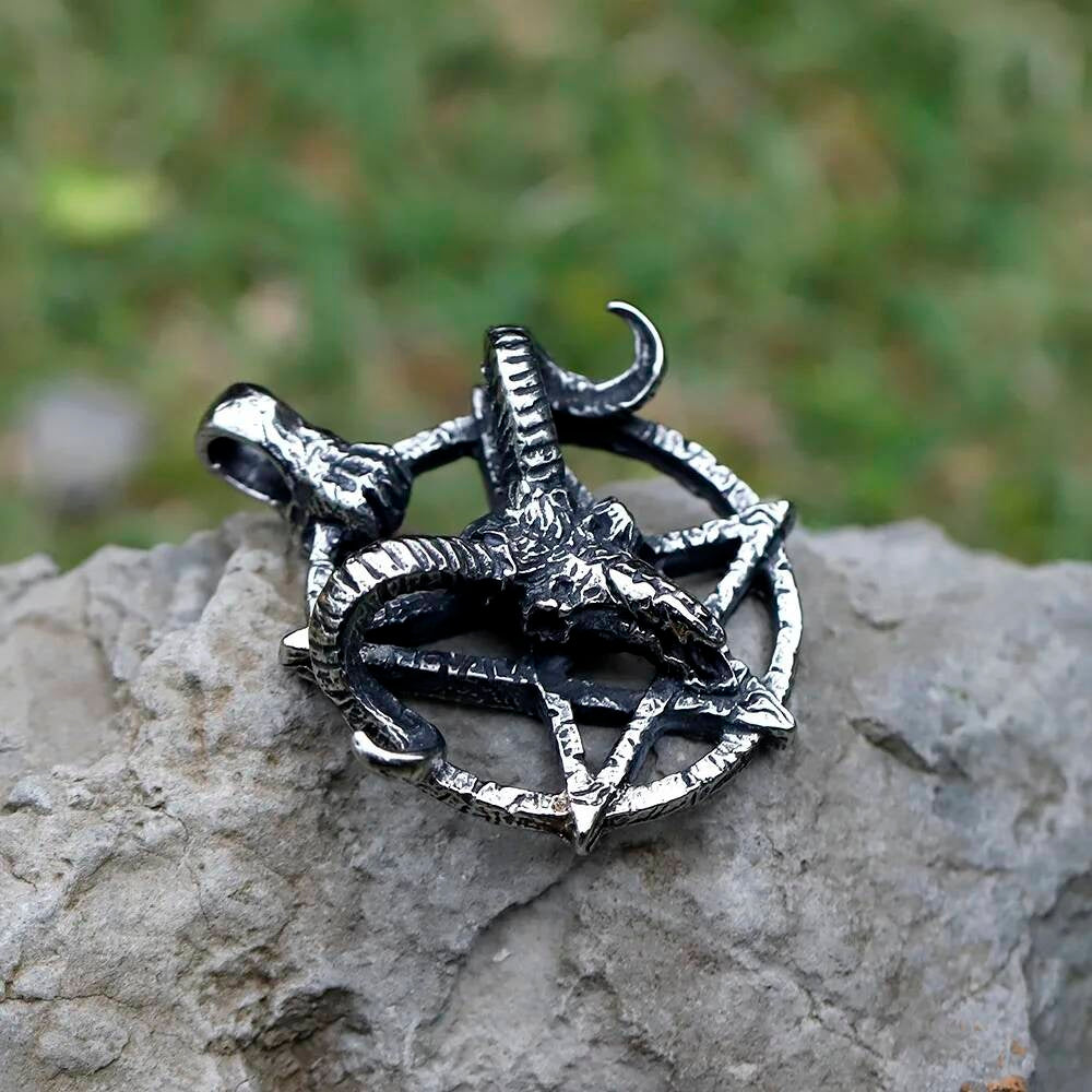 Pentagram Baphomet Pendant – 316L Stainless Steel Gothic Necklace with Goat Skull and Occult Symbol