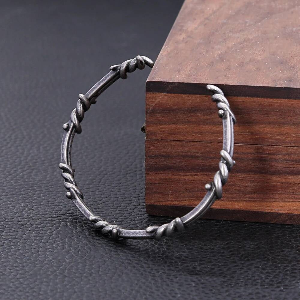 Vintage Twisted Rope Cuff Bracelet – 316L Stainless Steel Open Bangle for Men