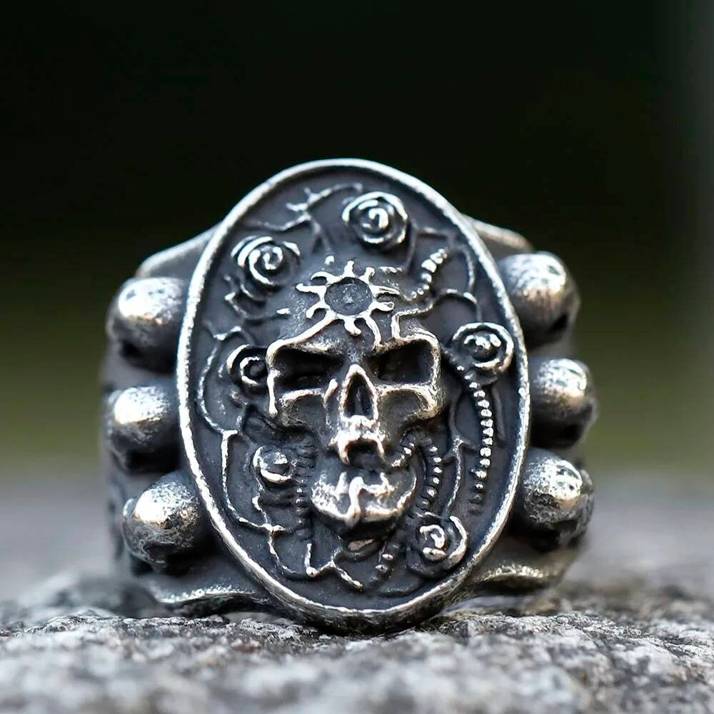 Sinister Demon Skull Signet Ring – 316L Stainless Steel Gothic Statement