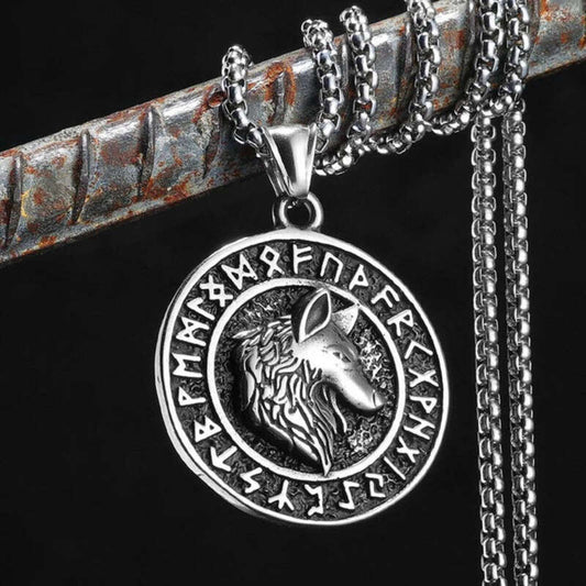 Viking Wolf Head Pendant Necklace – 316L Stainless Steel Norse Rune Amulet