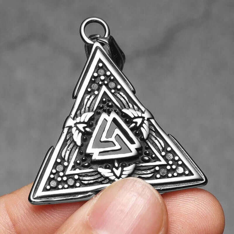 Men’s Viking Valknut Pendant Necklace – 316L Stainless Steel Norse Amulet