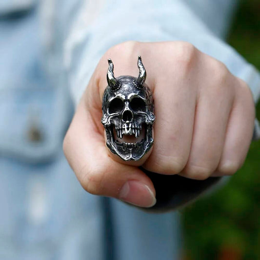 Horned Satan Skull Ring – 316L Stainless Steel Gothic Biker Accessory