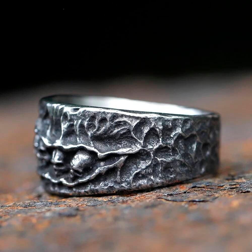 Vintage Skull Signet Ring - Gothic Stainless Steel Men's Biker Punk Jewelry