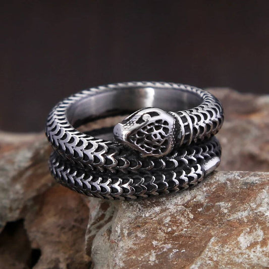 Vintage Viking Snake Ring – 316L Stainless Steel Gothic Biker Amulet Band