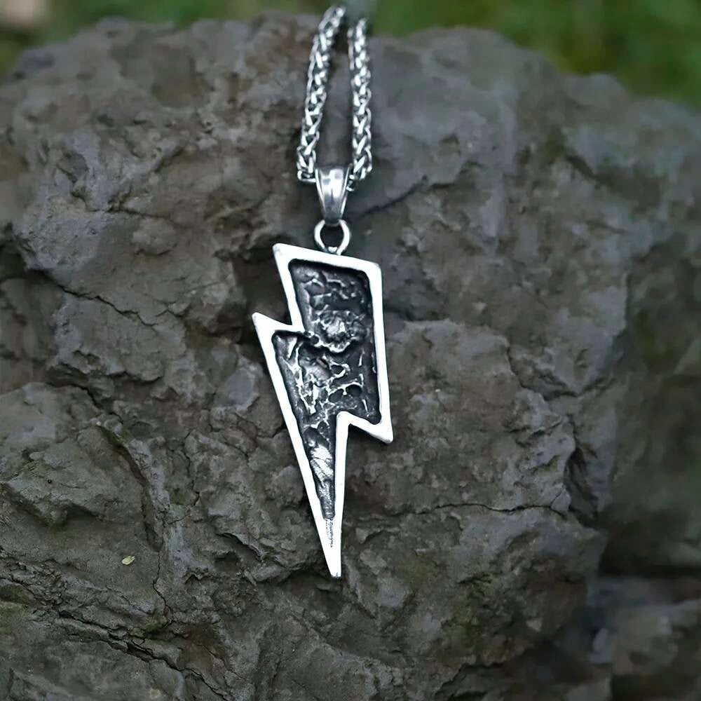 316L Stainless Steel Skull Lightning Pendant Necklace Punk Gothic Jewelry