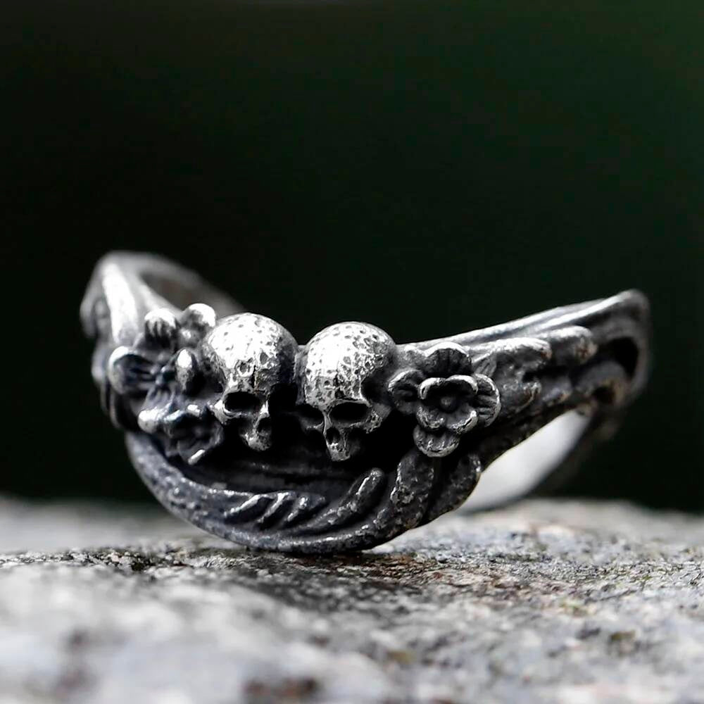 Vintage Fashion Punk Flower Domineering Skull Ring Biker Motorcycle Jewelry