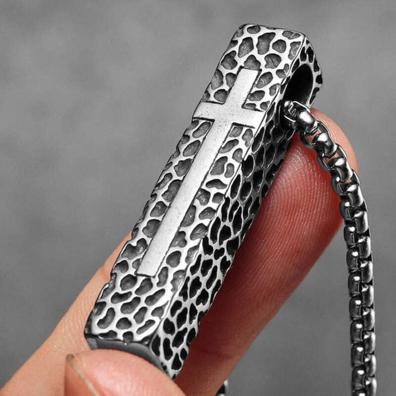 316L Stainless Steel Hammered Bar Cross Pendant Necklace
