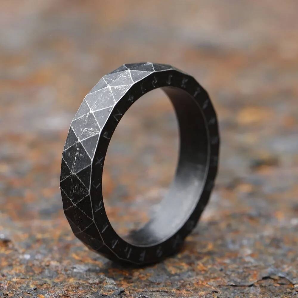 Viking Rune Band – 316L Stainless Steel Unisex Amulet Ring for Wedding & Fashion
