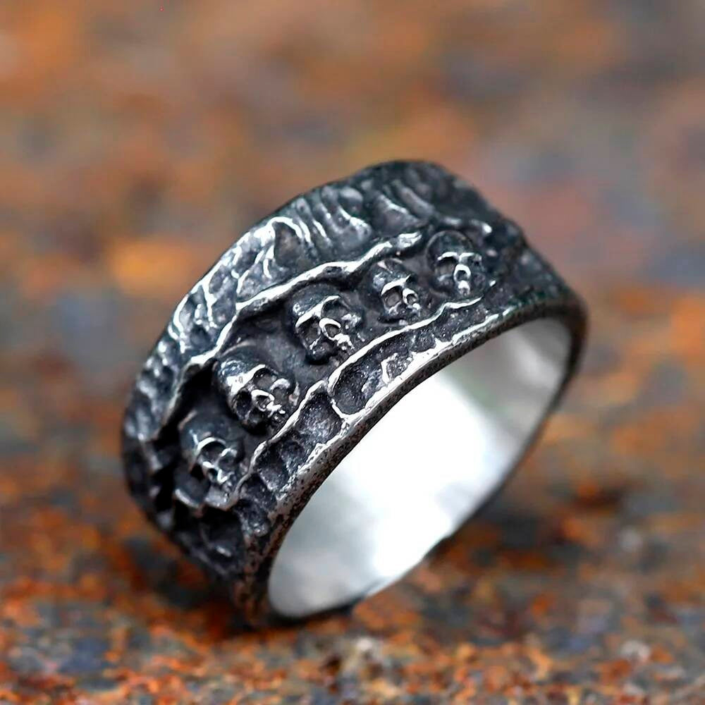 Vintage Skull Signet Ring - Gothic Stainless Steel Men's Biker Punk Jewelry