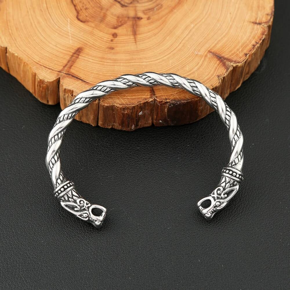 Viking Wolf Head Twisted Bangle – Stainless Steel Norse Armring