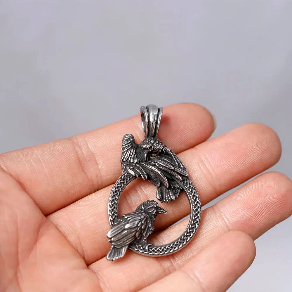 Bird Circle Pendant Necklace – Silver Nature Jewelry