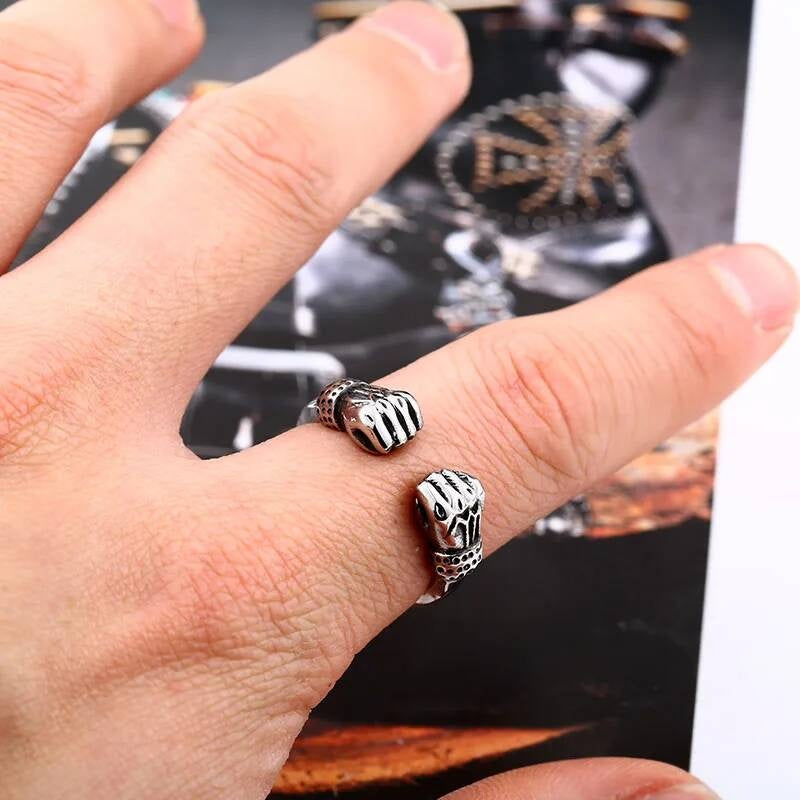 Double Fist Ring in Stainless Steel – Boxing Fight Punk Street Style