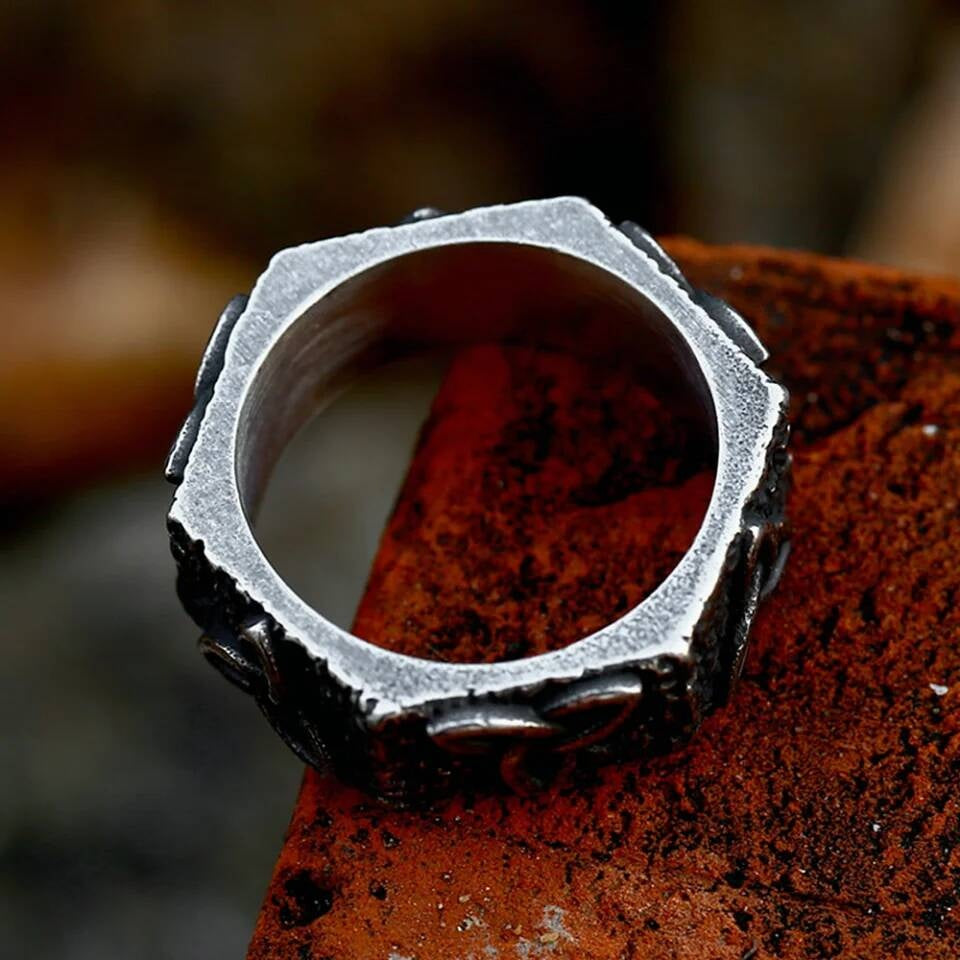 Viking Knot Amulet Ring - Stainless Steel Celtic Punk Biker Jewelry Unisex