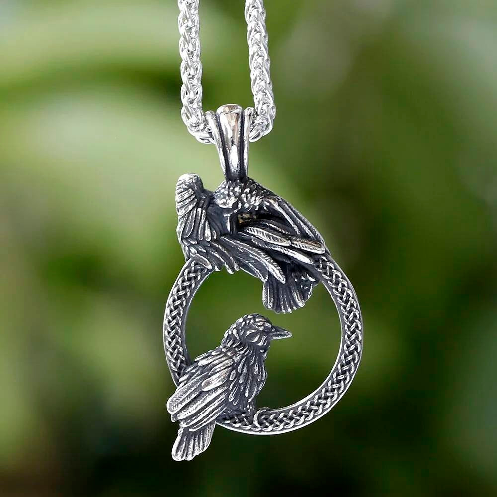 Bird Circle Pendant Necklace – Silver Nature Jewelry