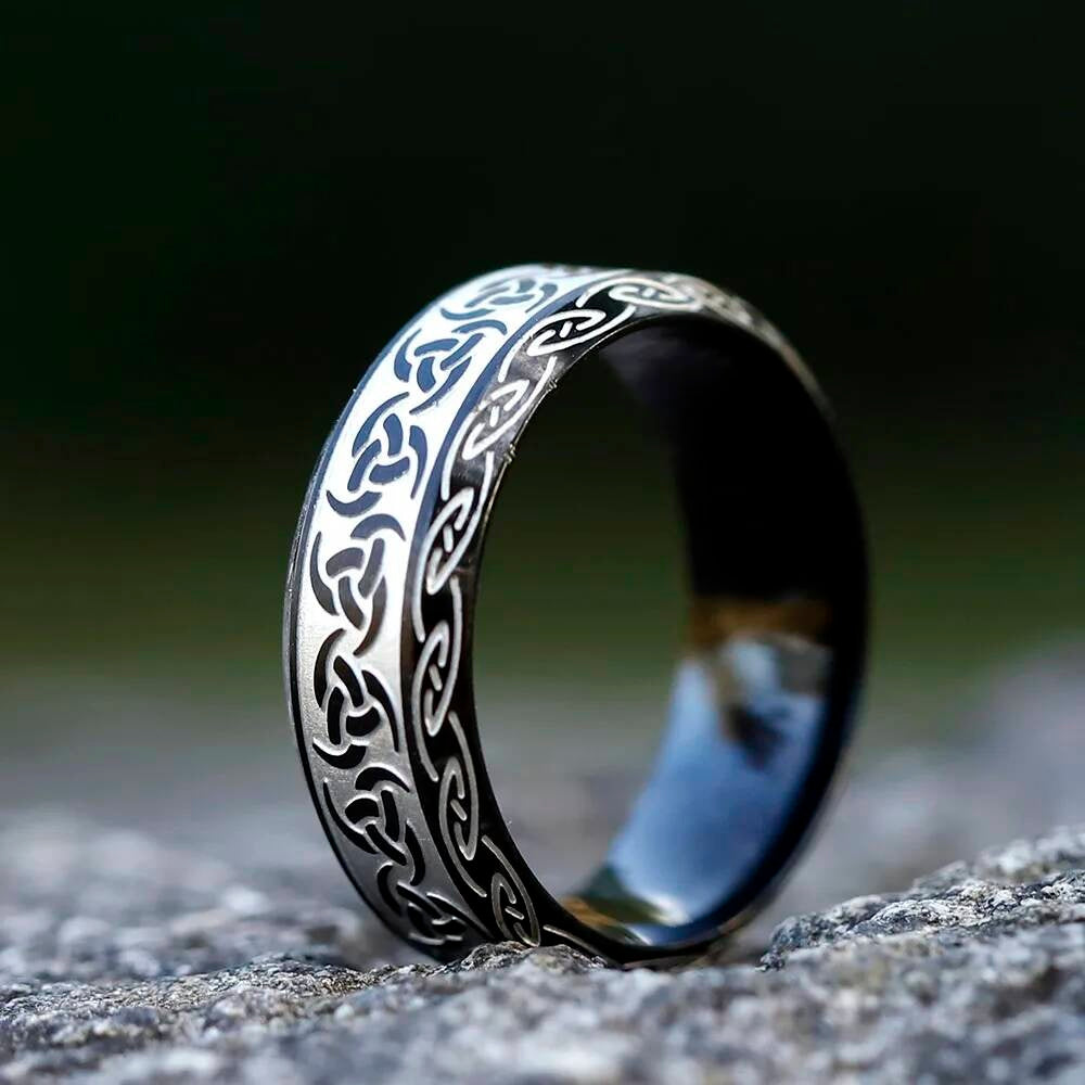 Viking Rune Skull Amulet Ring – 316L Stainless Steel Youth Gothic Jewelry