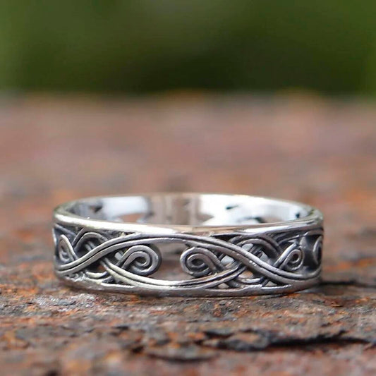 Vintage Celtic Knot Openwork Ring – 316L Stainless Steel Nordic Amulet