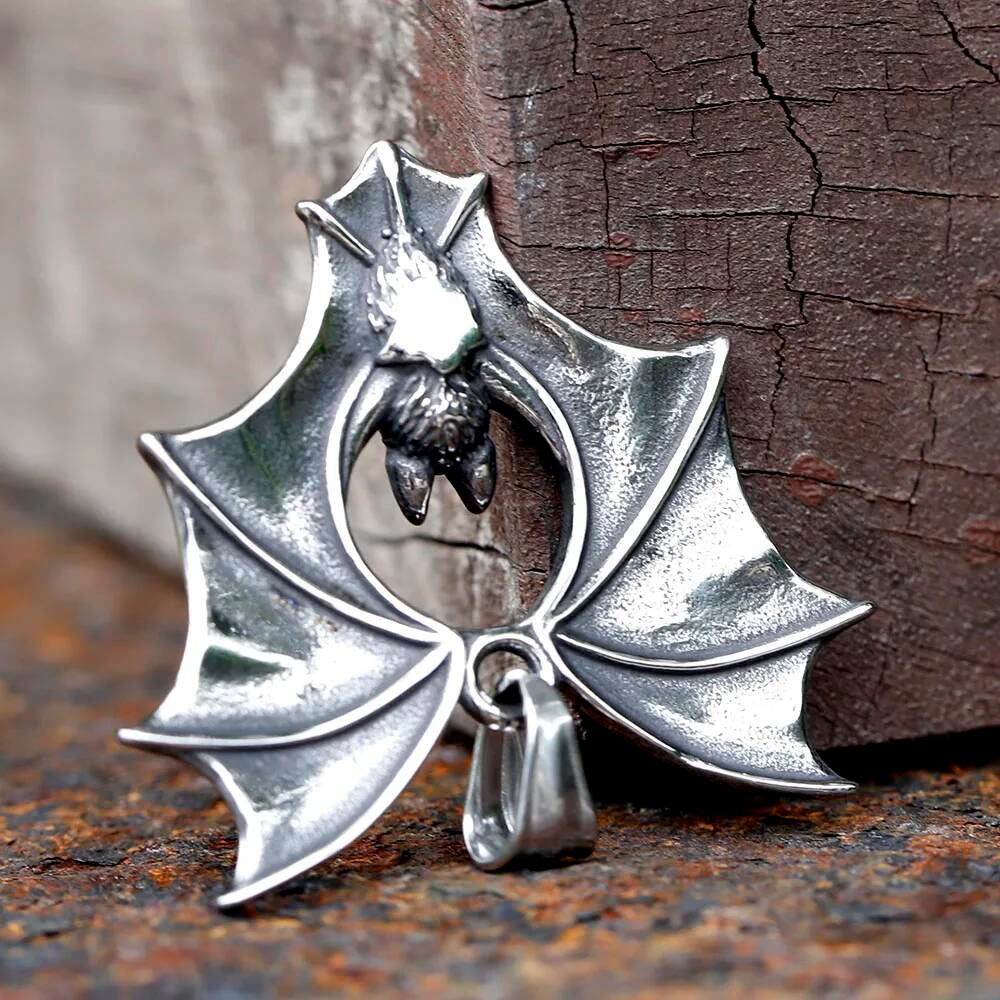 316L Stainless Steel Detailed Bat Pendant Necklace for Men Women Punk Gothic Biker Jewelry Gift