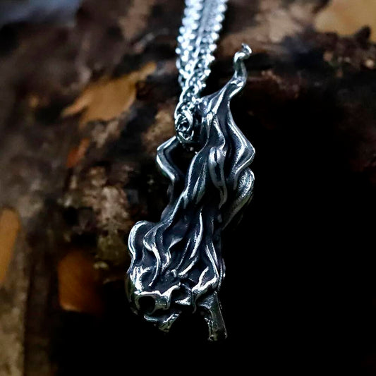Flame Design Pendant – Symbol of Power and Resilience