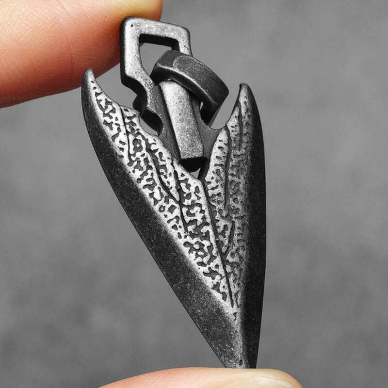 Arrowhead Pendant Necklace, Dark Tribal-Inspired Jewelry with Intricate Detailing